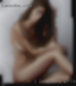 I love to fulfil sexy girls fantasies.